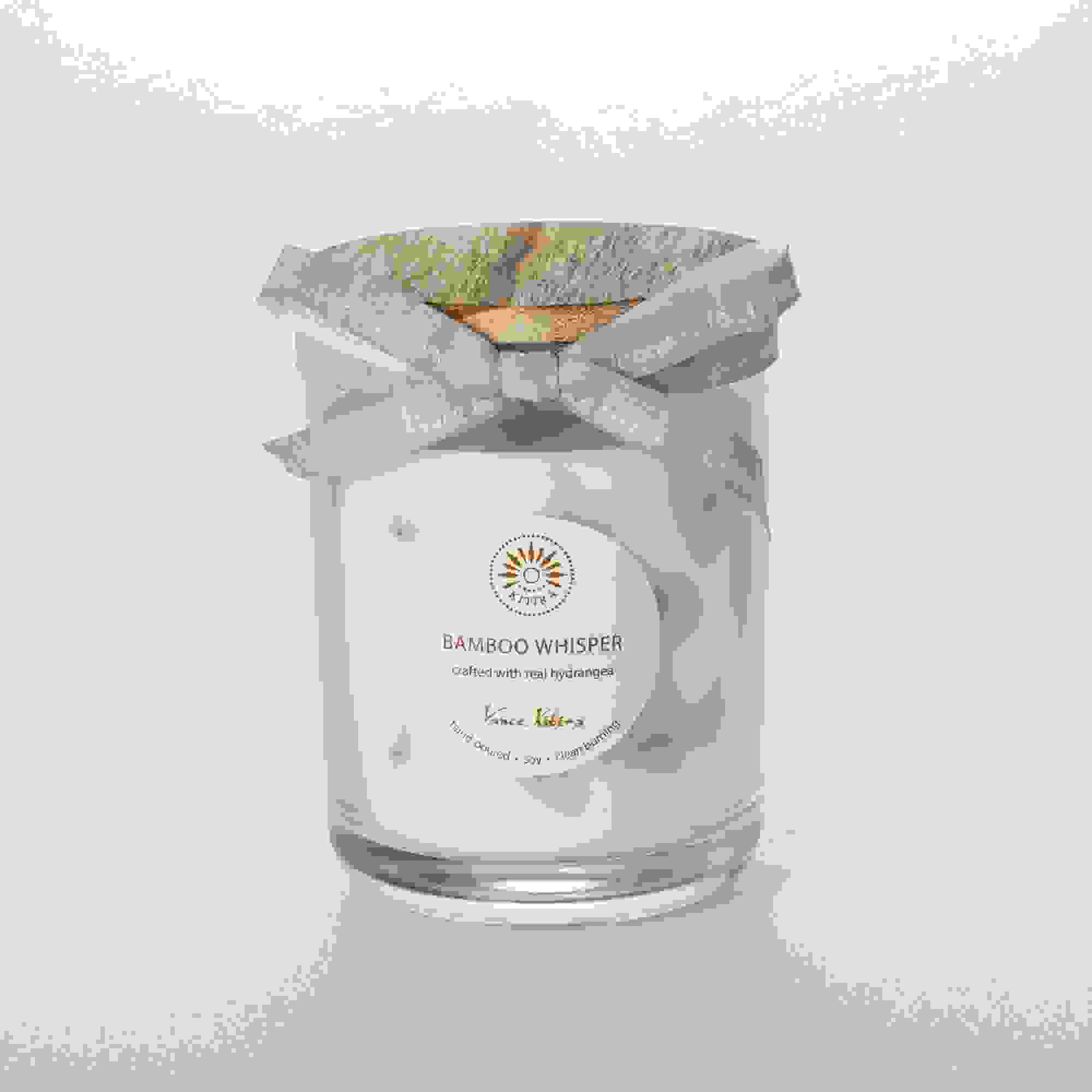 FLORAL BLOOMS SCENTED CANDLE