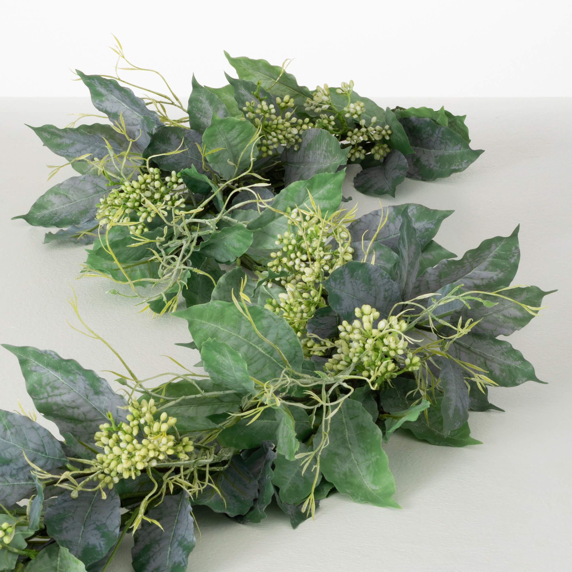 MIXED LEAF GARLAND