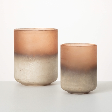 SUNSET-HUED OMBRE CONTAINERS