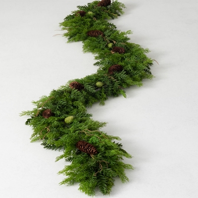 Sullivans Frosted Arborvitae Garland