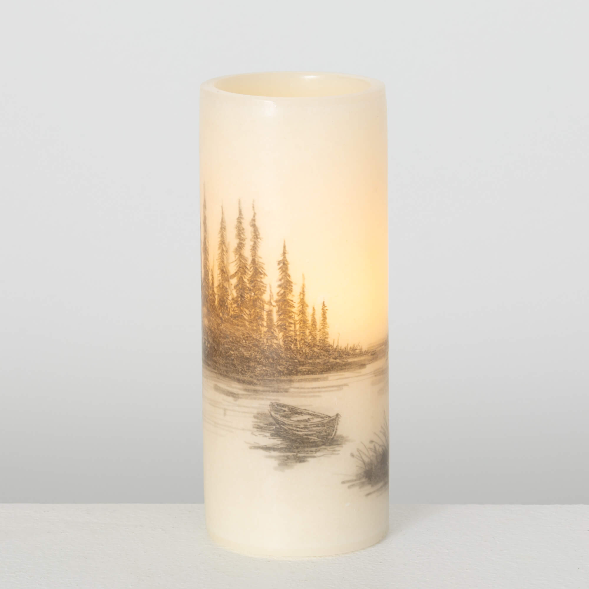 LED WEST LAKE CABIN CANDLE