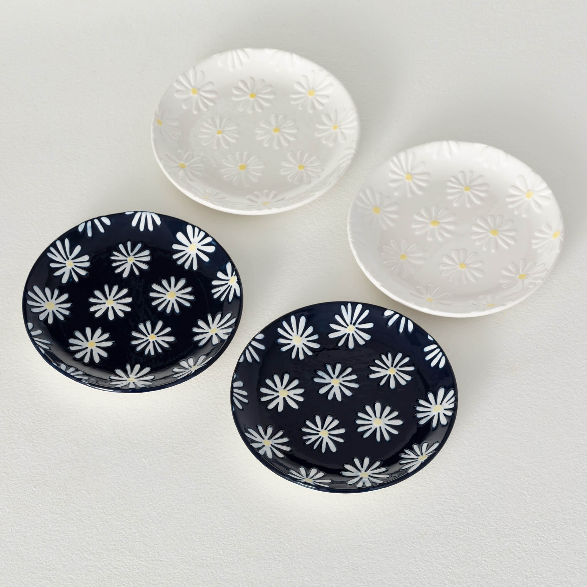 DAISY PLATE Set 4