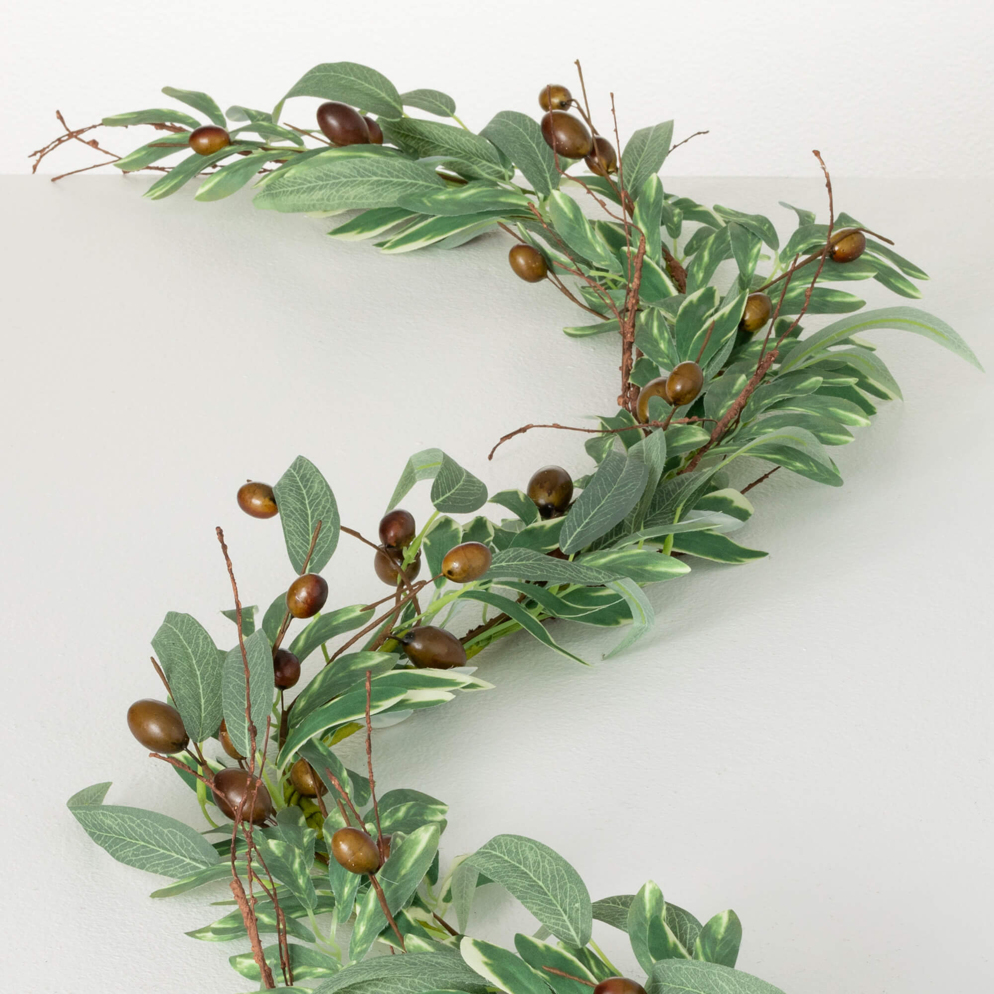 Olive leaf & seeds Garland