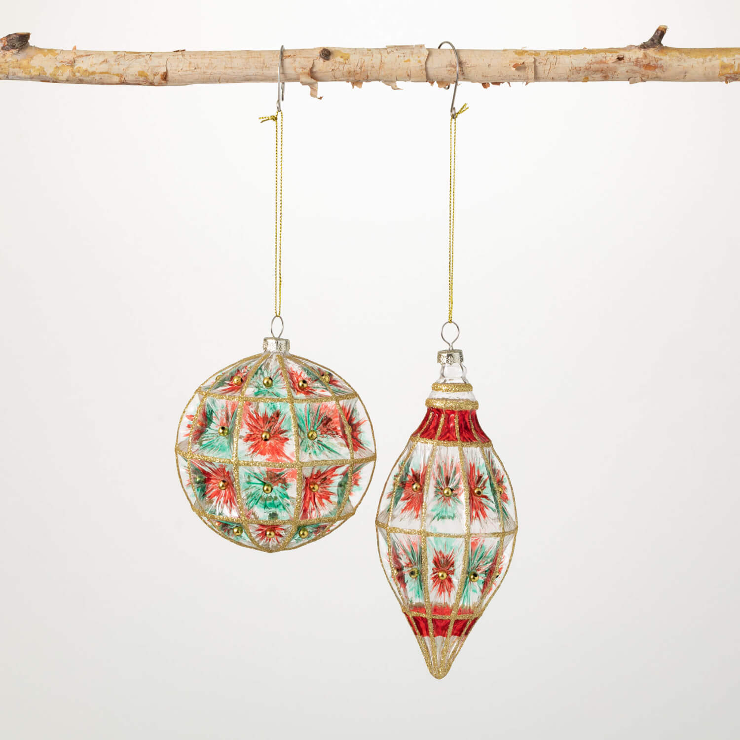 FACETED VINTAGE ORNAMENT SET