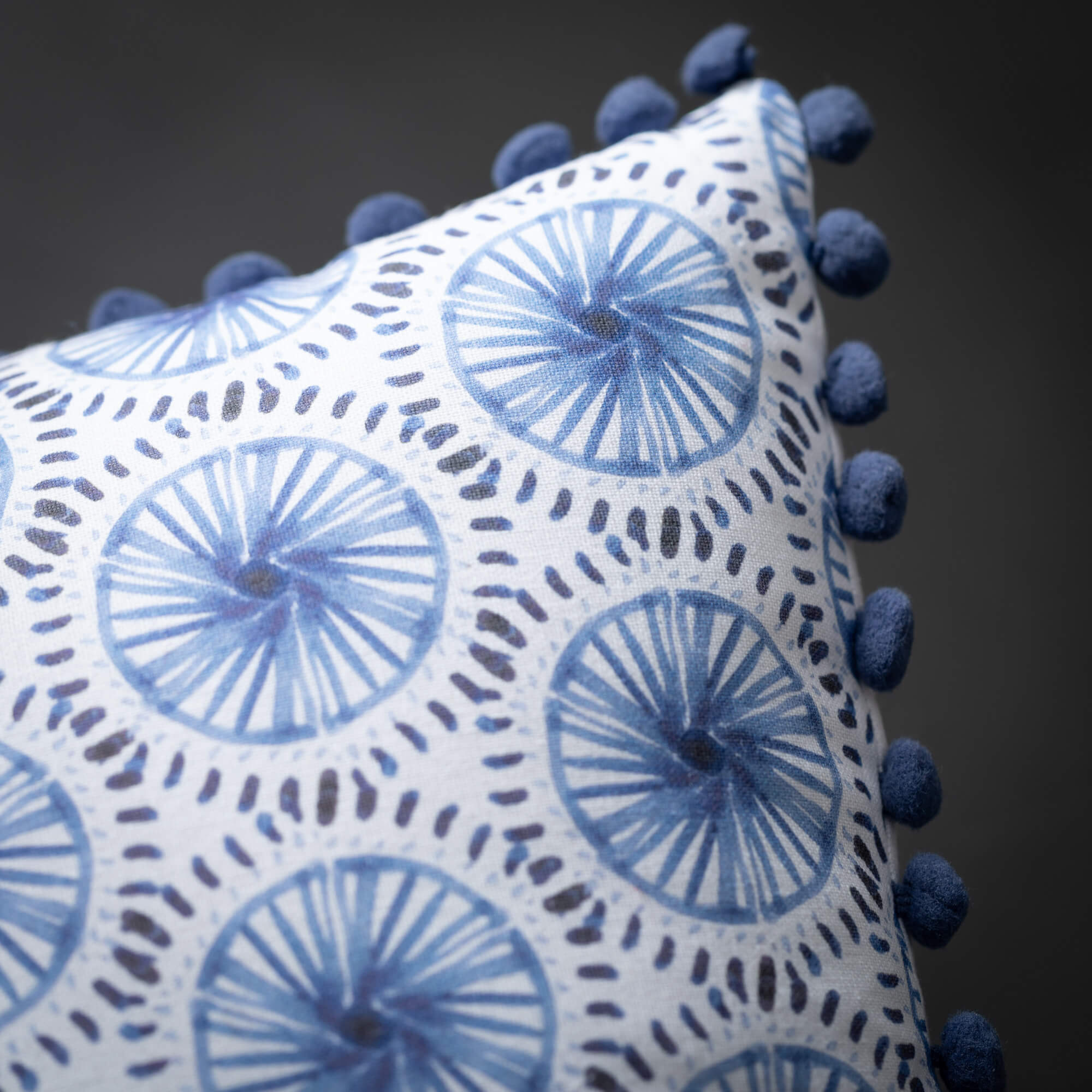 PRINTED PILLOW