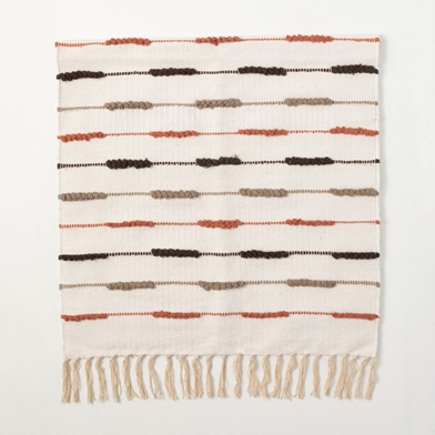 DASHED FRINGED ACCENT RUG